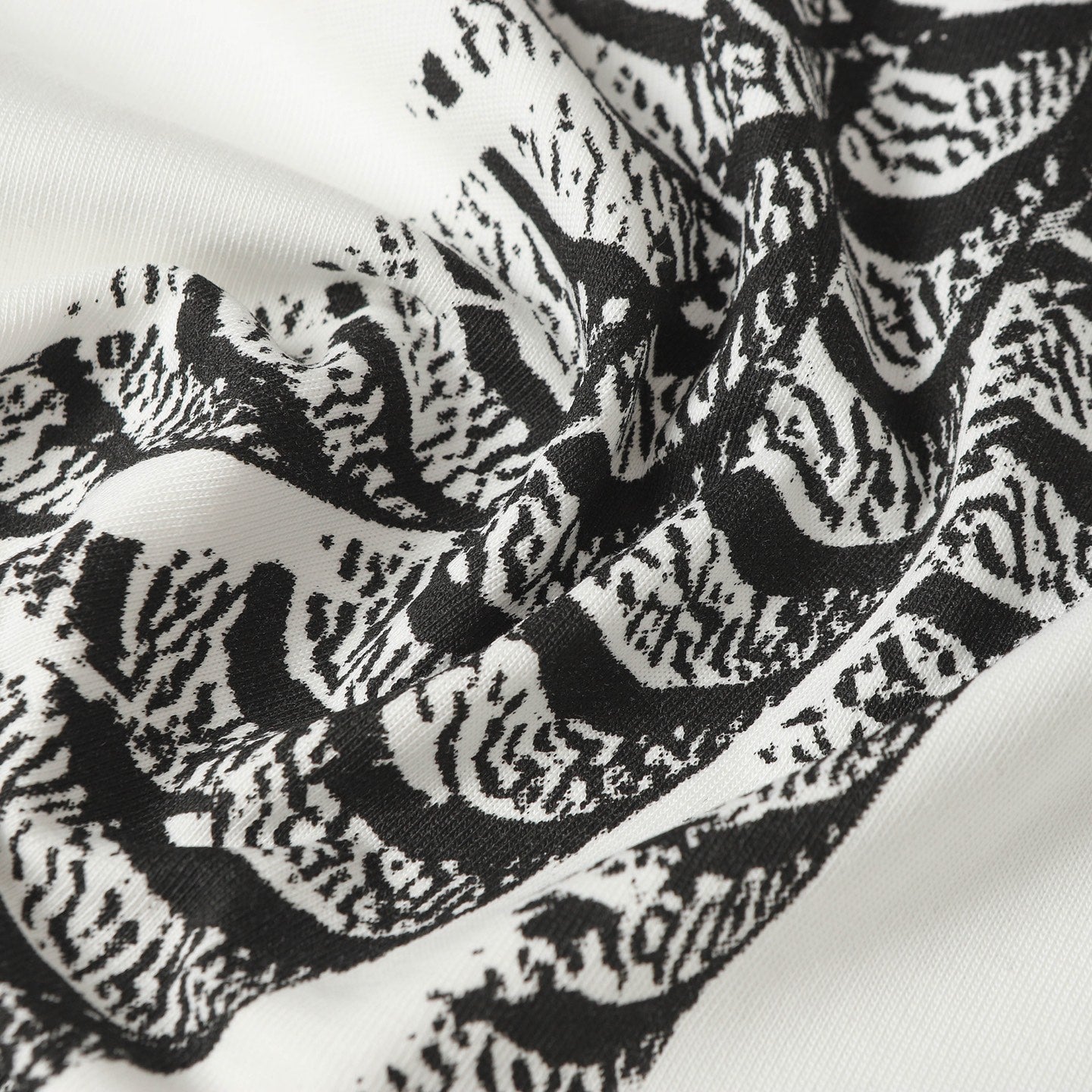 LuxluxHouse Best Quality Clothes T-shirt Loewe