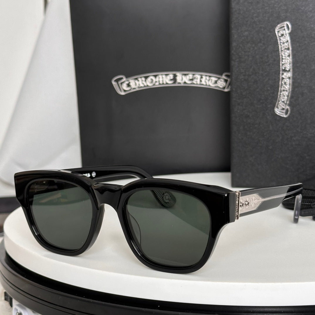 LuxluxHouse Best Quality Glasses Chrome Hearts