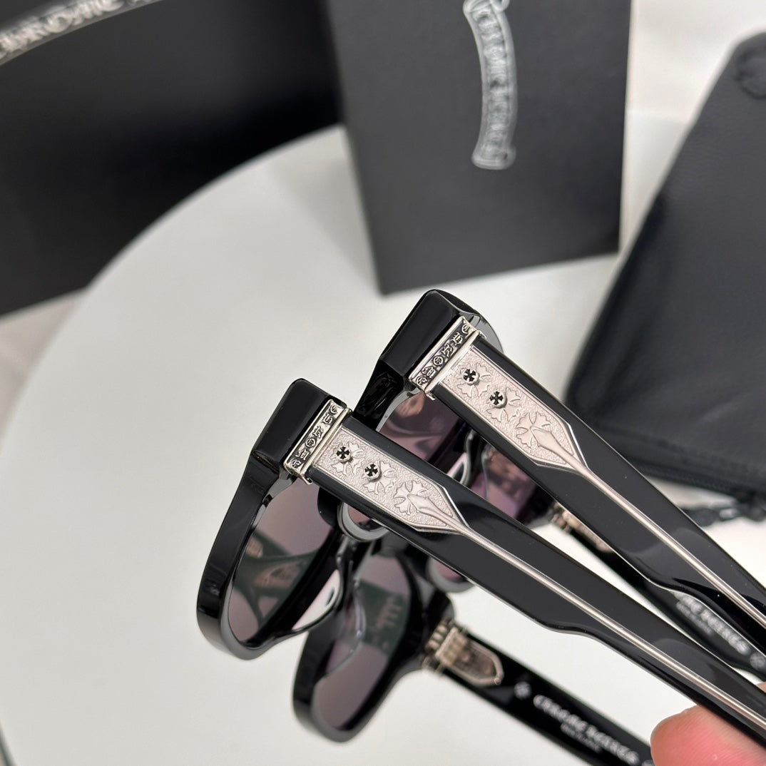 LuxluxHouse Best Quality Glasses Chrome Hearts