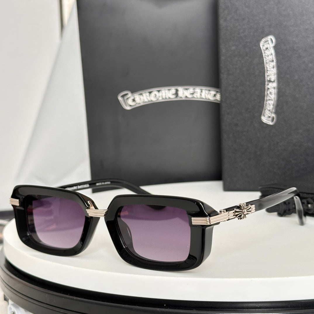 LuxluxHouse Best Quality Glasses Chrome Hearts