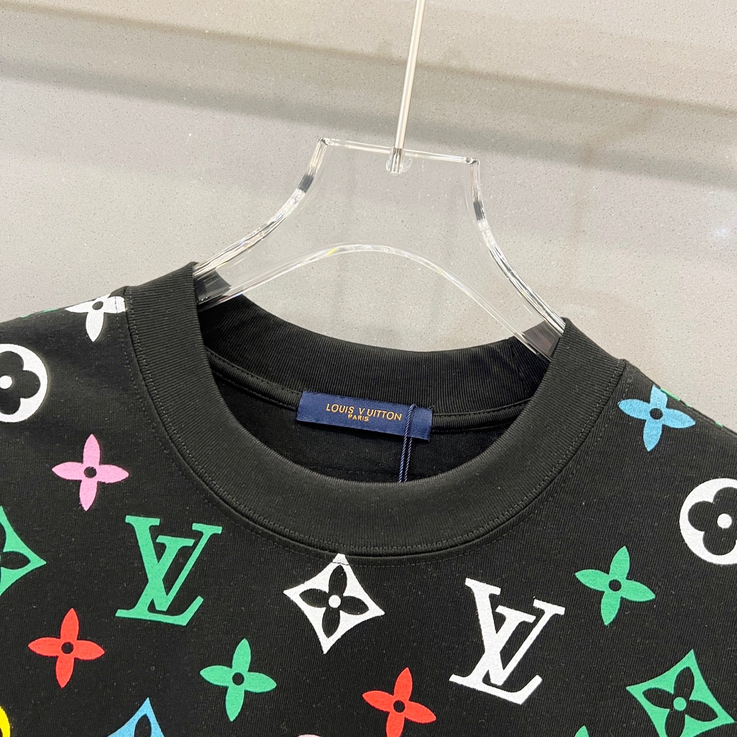 LuxluxHouse Best Quality Clothes T-shirt Louis Vuitton