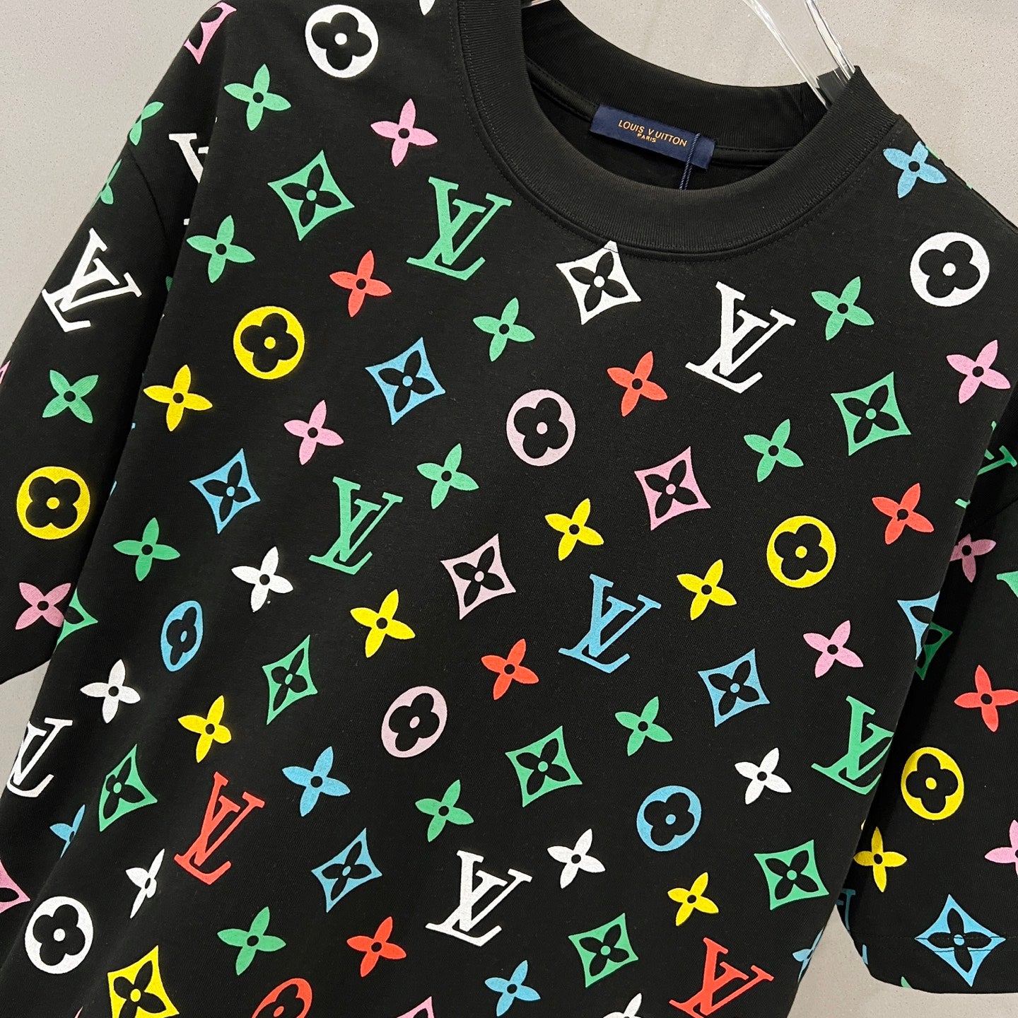 LuxluxHouse Best Quality Clothes T-shirt Louis Vuitton