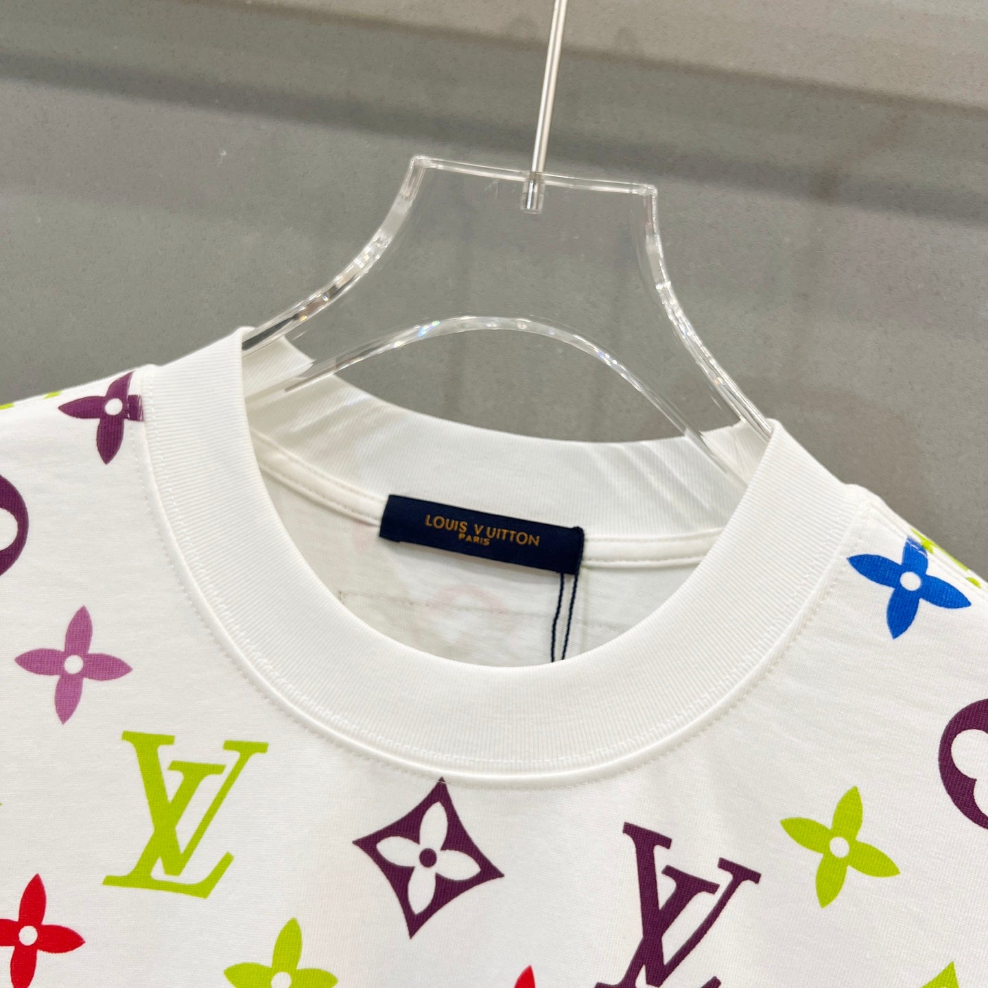 LuxluxHouse Best Quality Clothes T-shirt Louis Vuitton