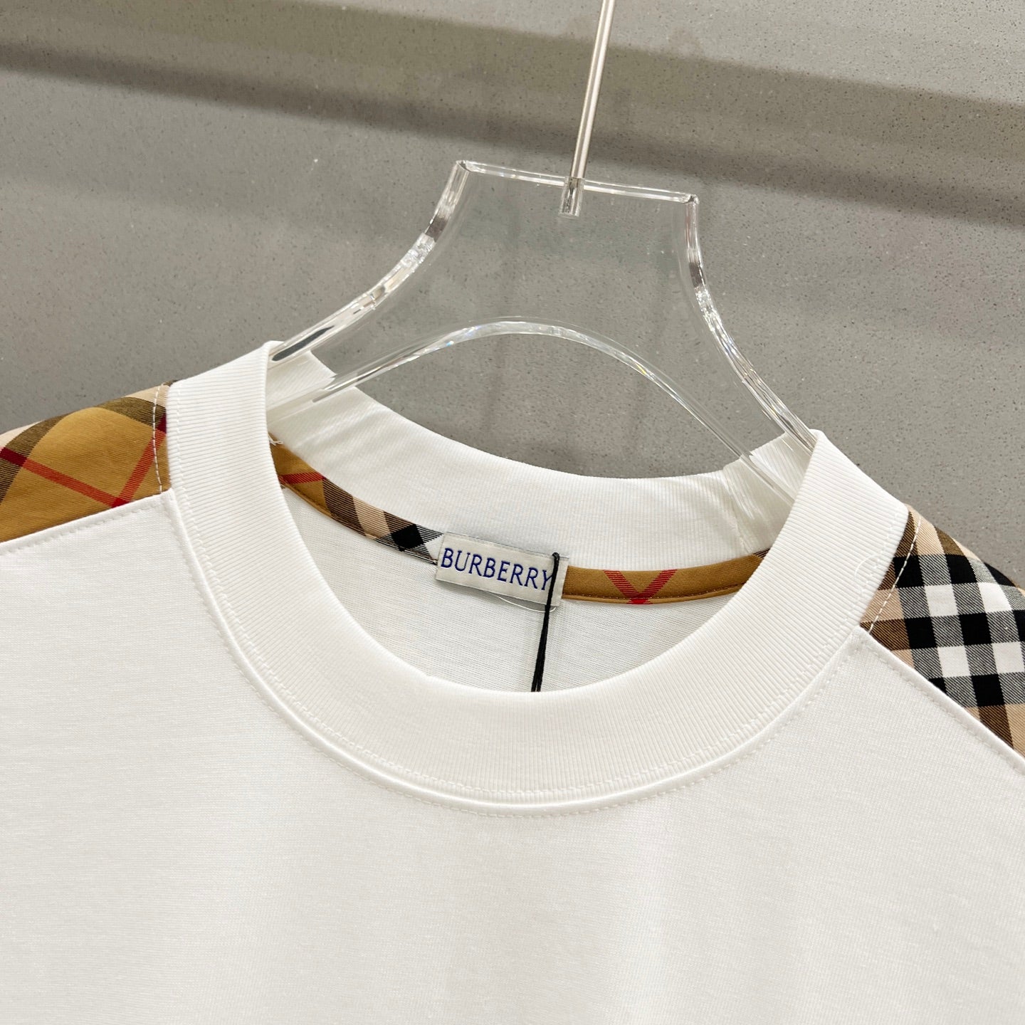 LuxluxHouse Best Quality Clothes Burberry T-shirt