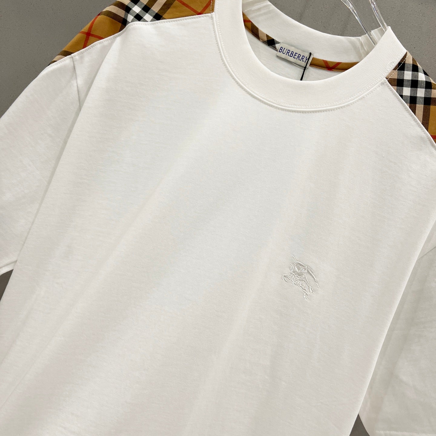LuxluxHouse Best Quality Clothes Burberry T-shirt