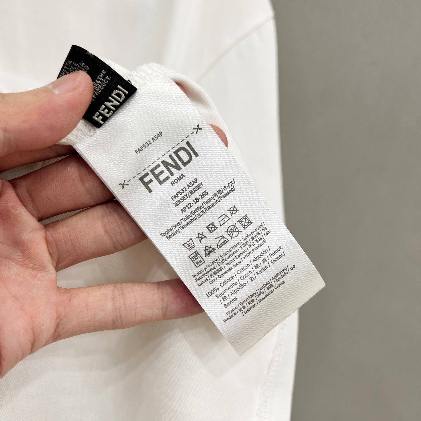 LuxluxHouse Best Quality Clothes Fendi T-shirt