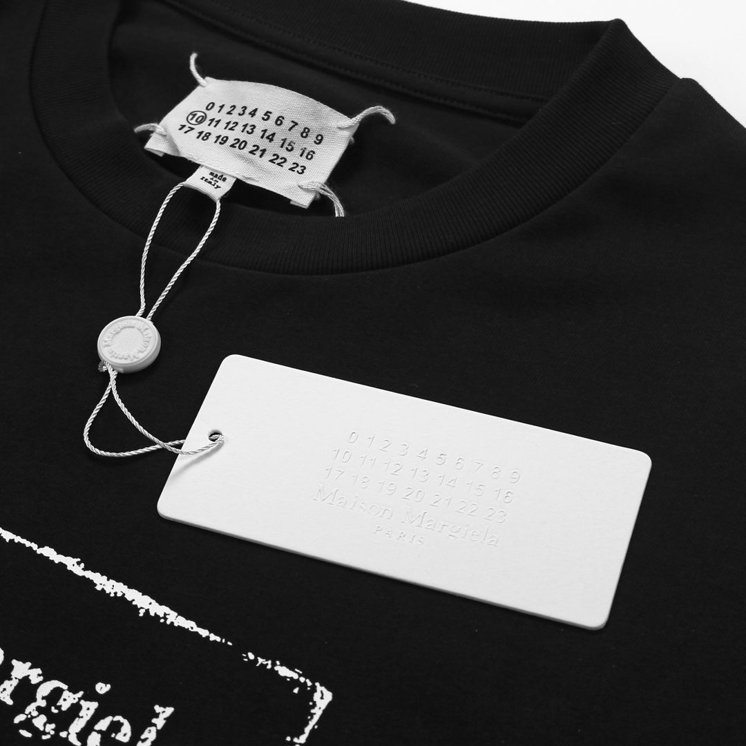 LuxluxHouse Best Quality Clothes T-shirt Chanel & Maison Margiela
