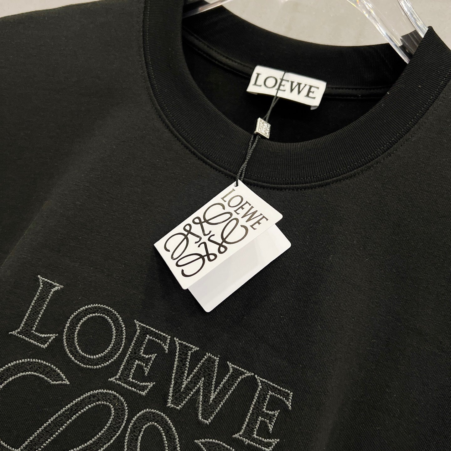 LuxluxHouse Best Quality Clothes T-shirt Loewe