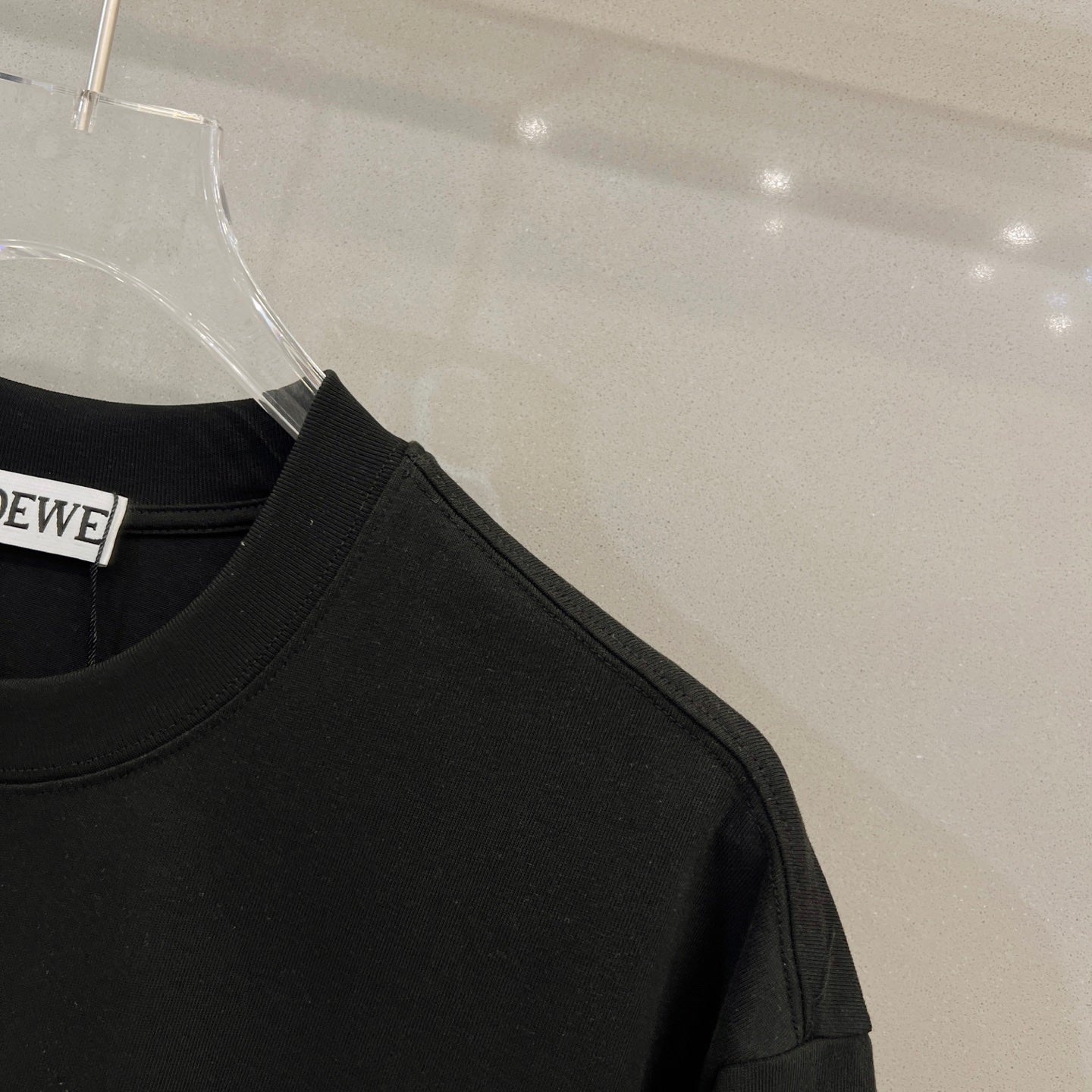 LuxluxHouse Best Quality Clothes T-shirt Loewe