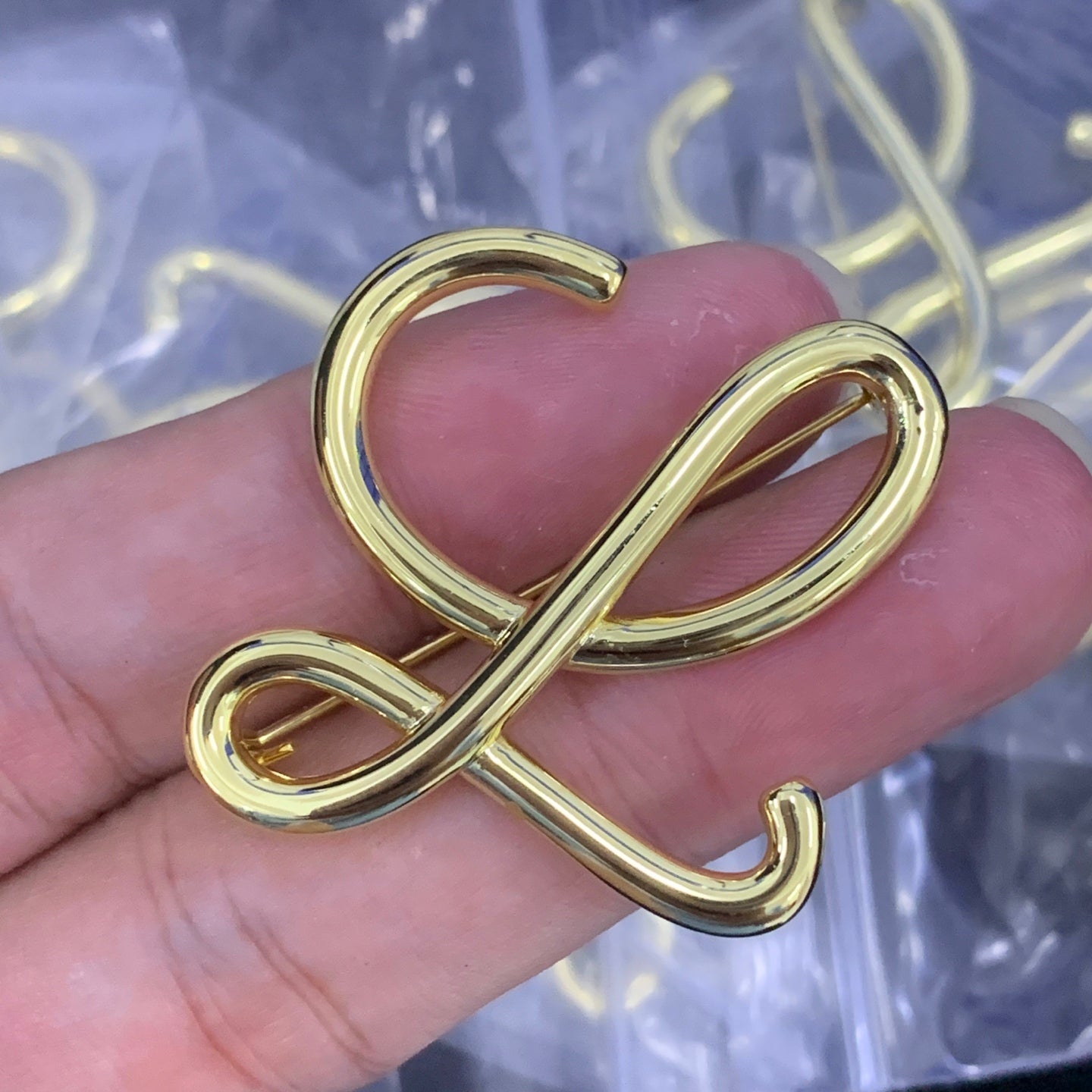 LuxluxHouse Low Price And High Quality Accessories Loewe