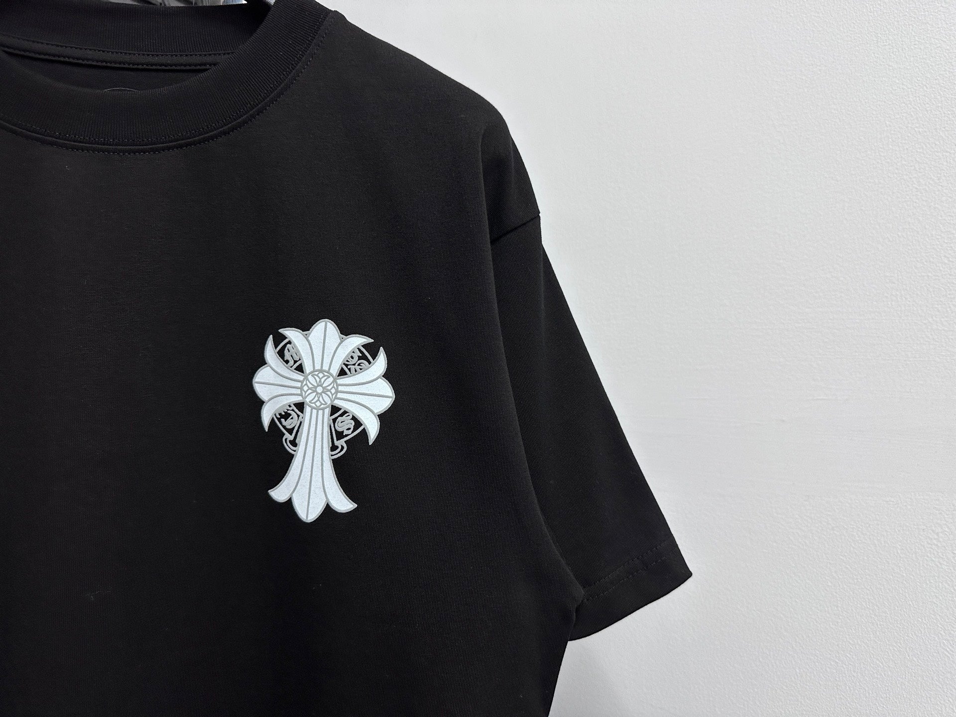 LuxluxHouse Best Quality Clothes Chrome Hearts T-shirt