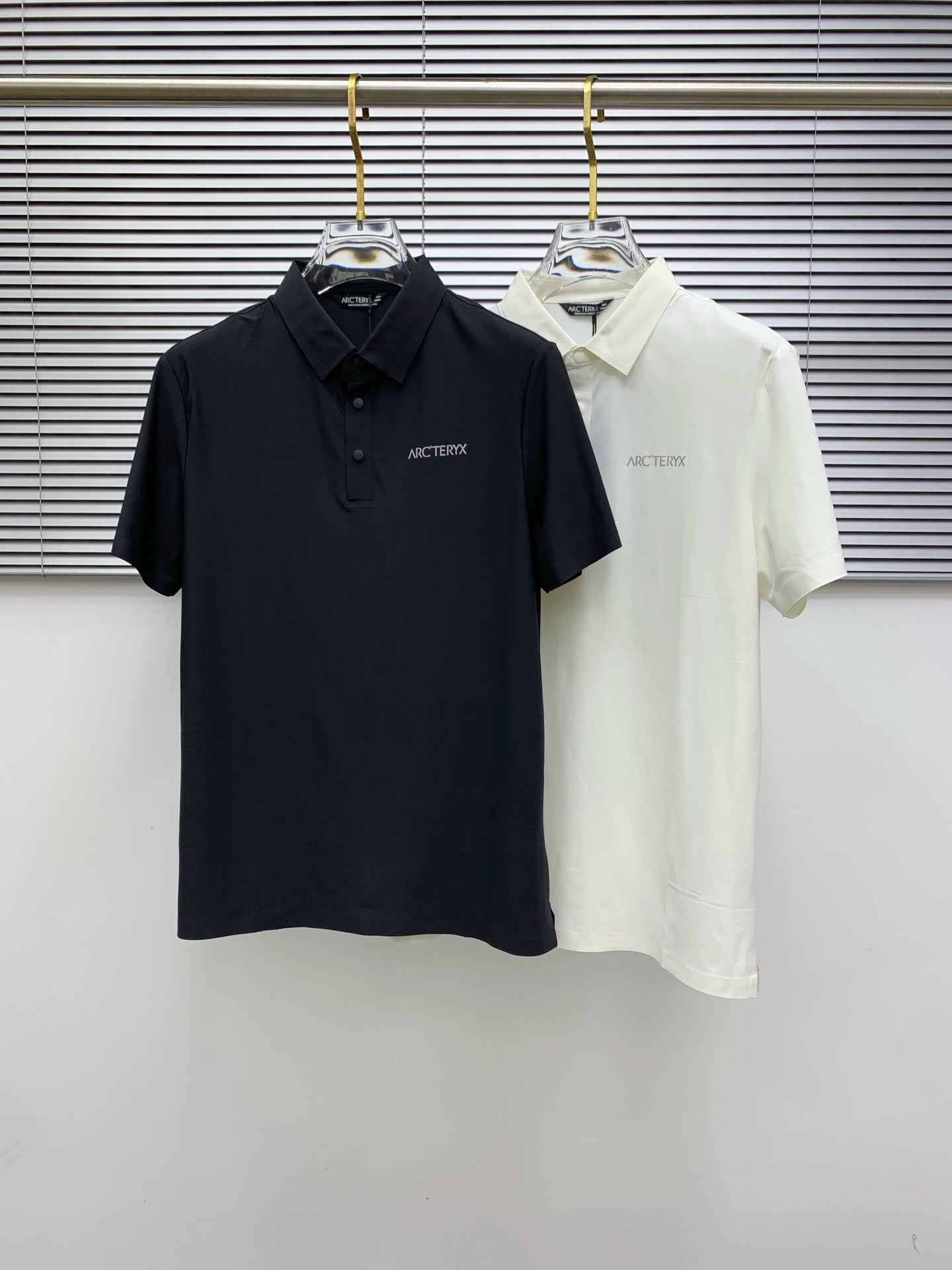 LuxluxHouse Best Quality Clothes Shirts&Polo Arcteryx