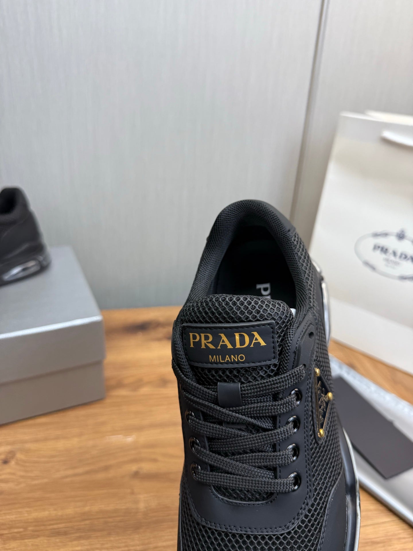 LuxluxHouse Best Quality Shoes Prada