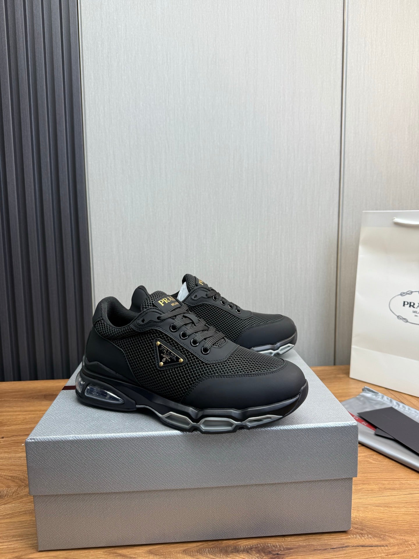 LuxluxHouse Best Quality Shoes Prada
