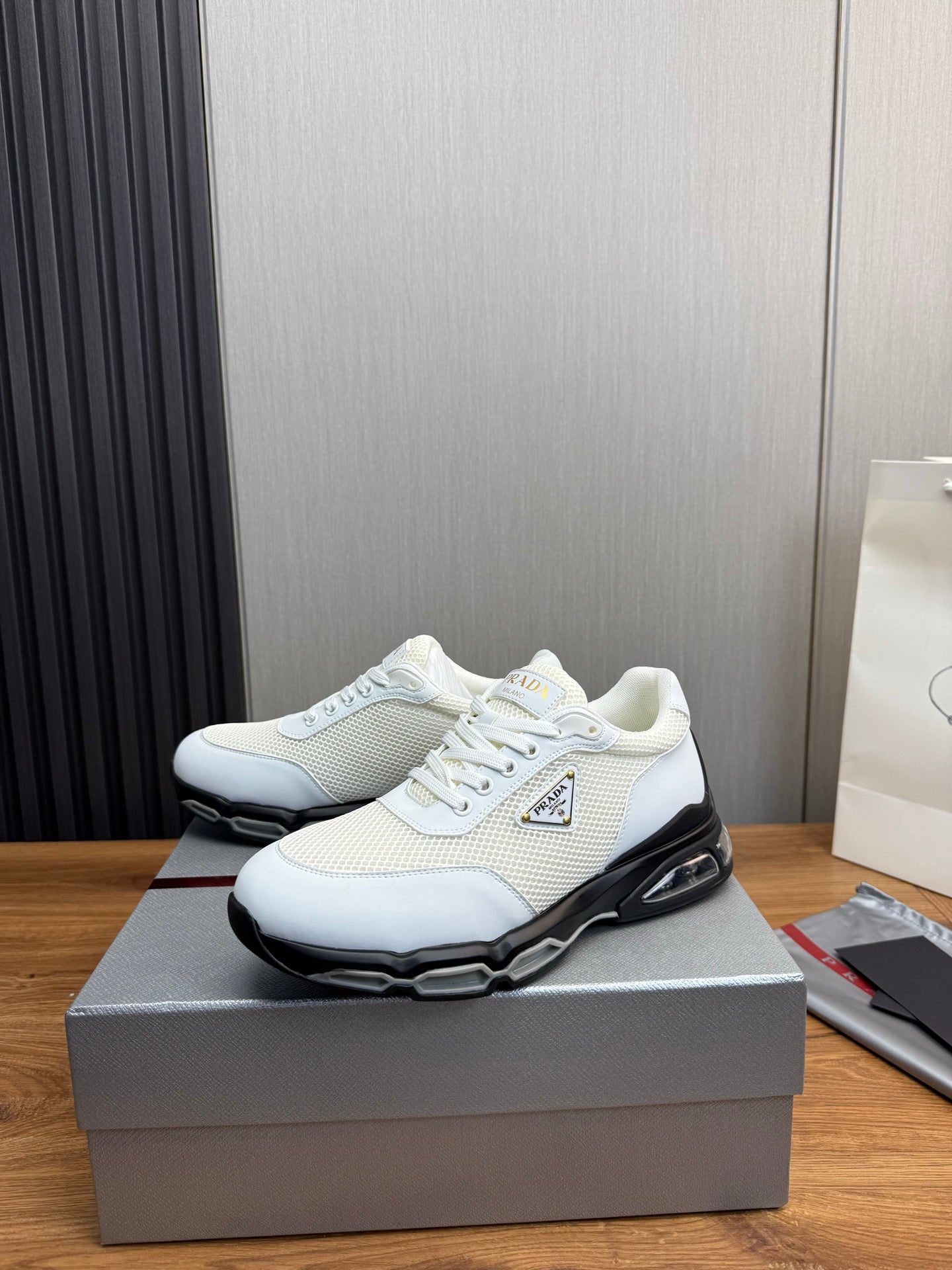 LuxluxHouse Best Quality Shoes Prada