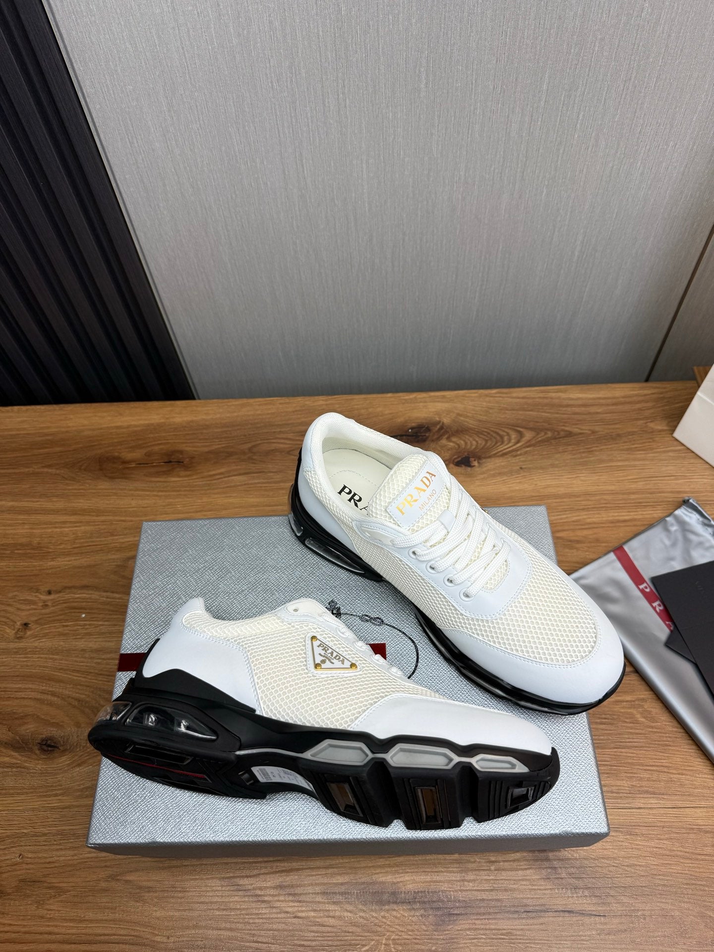 LuxluxHouse Best Quality Shoes Prada