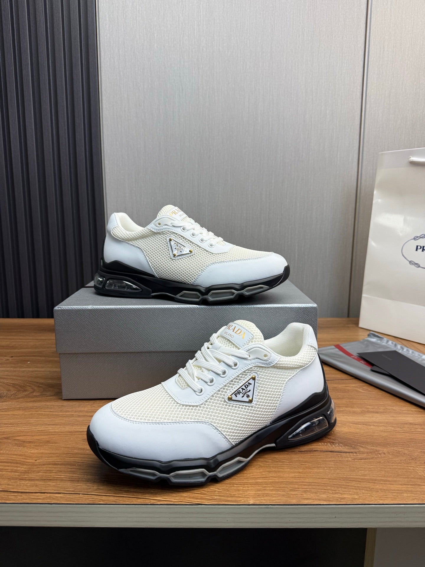 LuxluxHouse Best Quality Shoes Prada