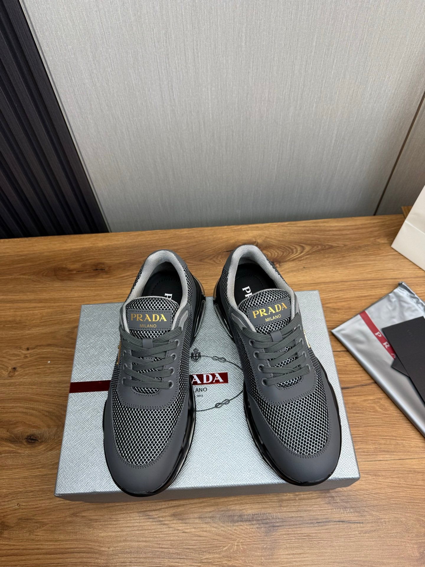 LuxluxHouse Best Quality Shoes Prada
