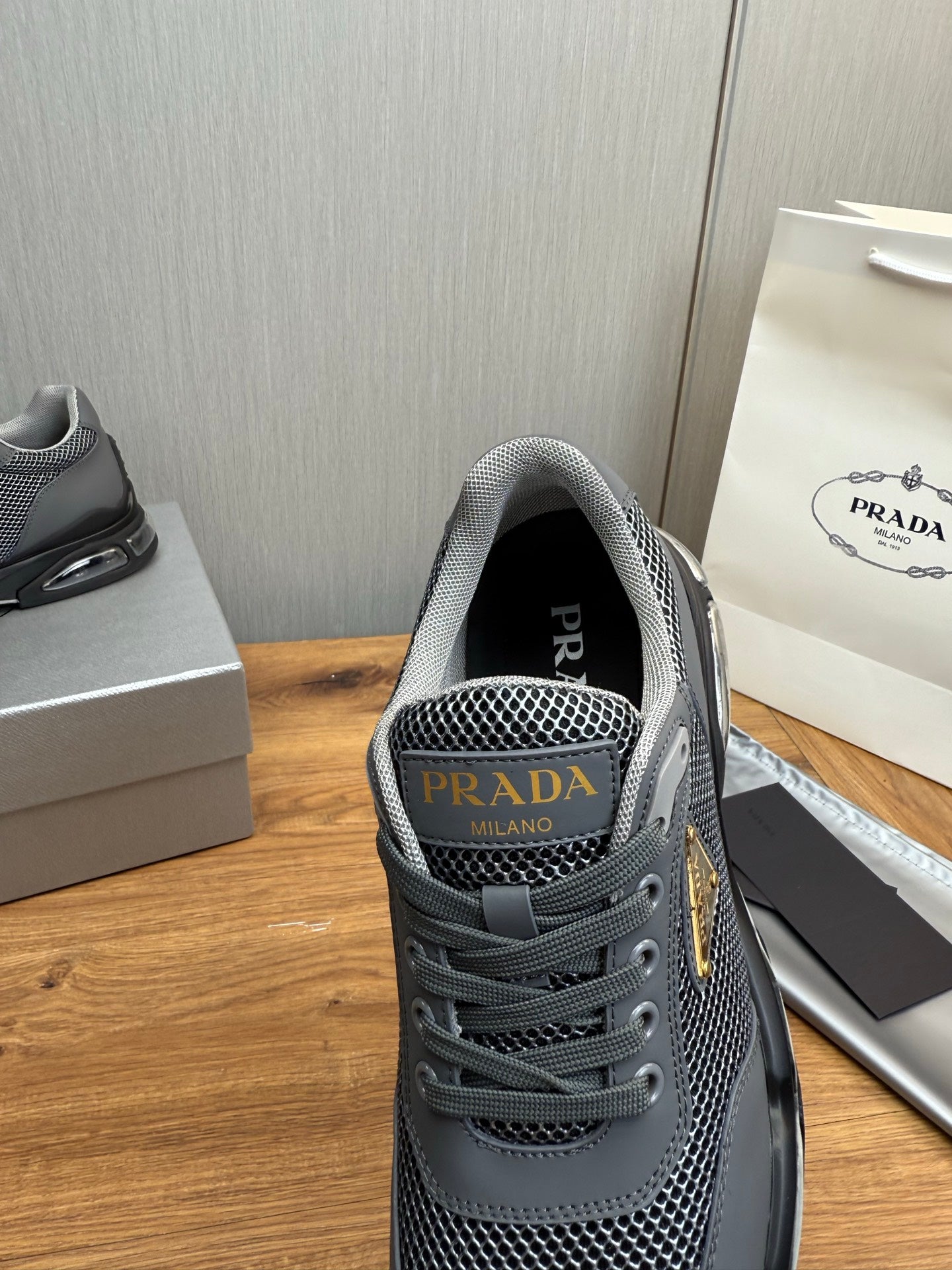 LuxluxHouse Best Quality Shoes Prada