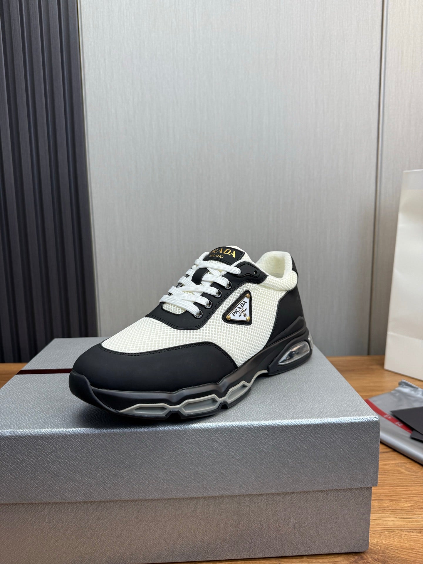 LuxluxHouse Best Quality Shoes Prada