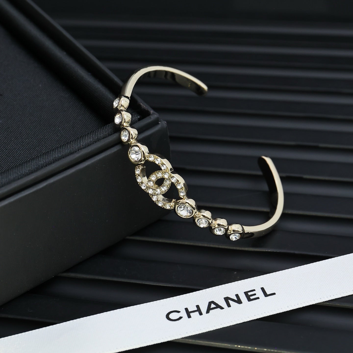 LuxluxHouse Best Quality Accessories Bracelet Bracelet Earrings Chanel Earrings