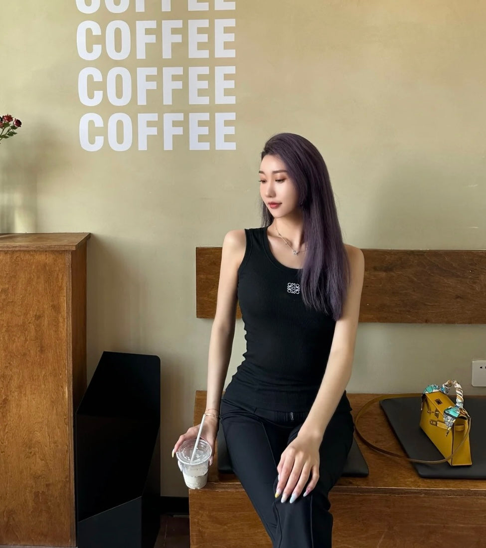 LuxluxHouse Best Quality Clothes T-shirt Loewe