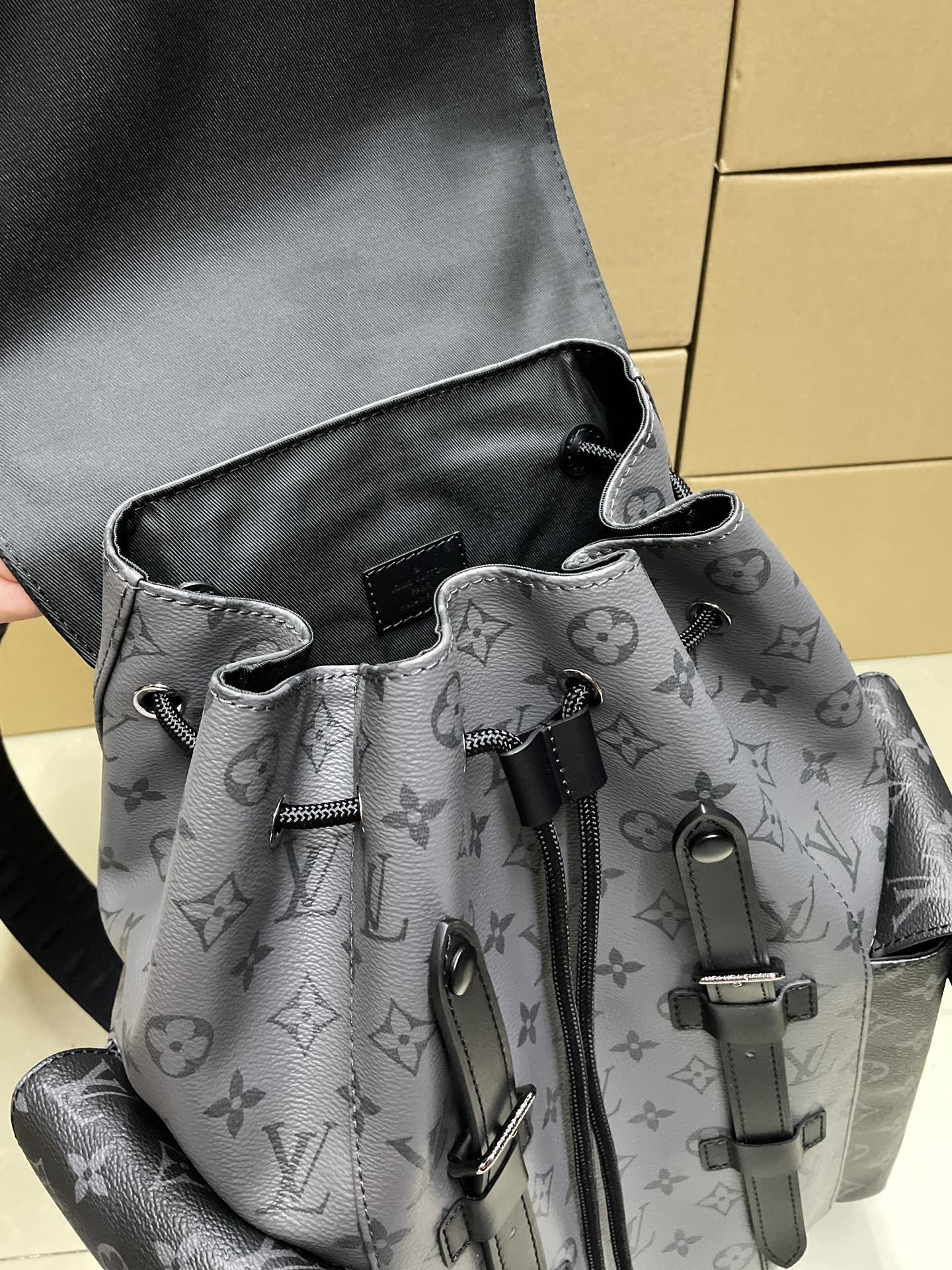LuxluxHouse Best Quality Bags Louis Vuitton Men