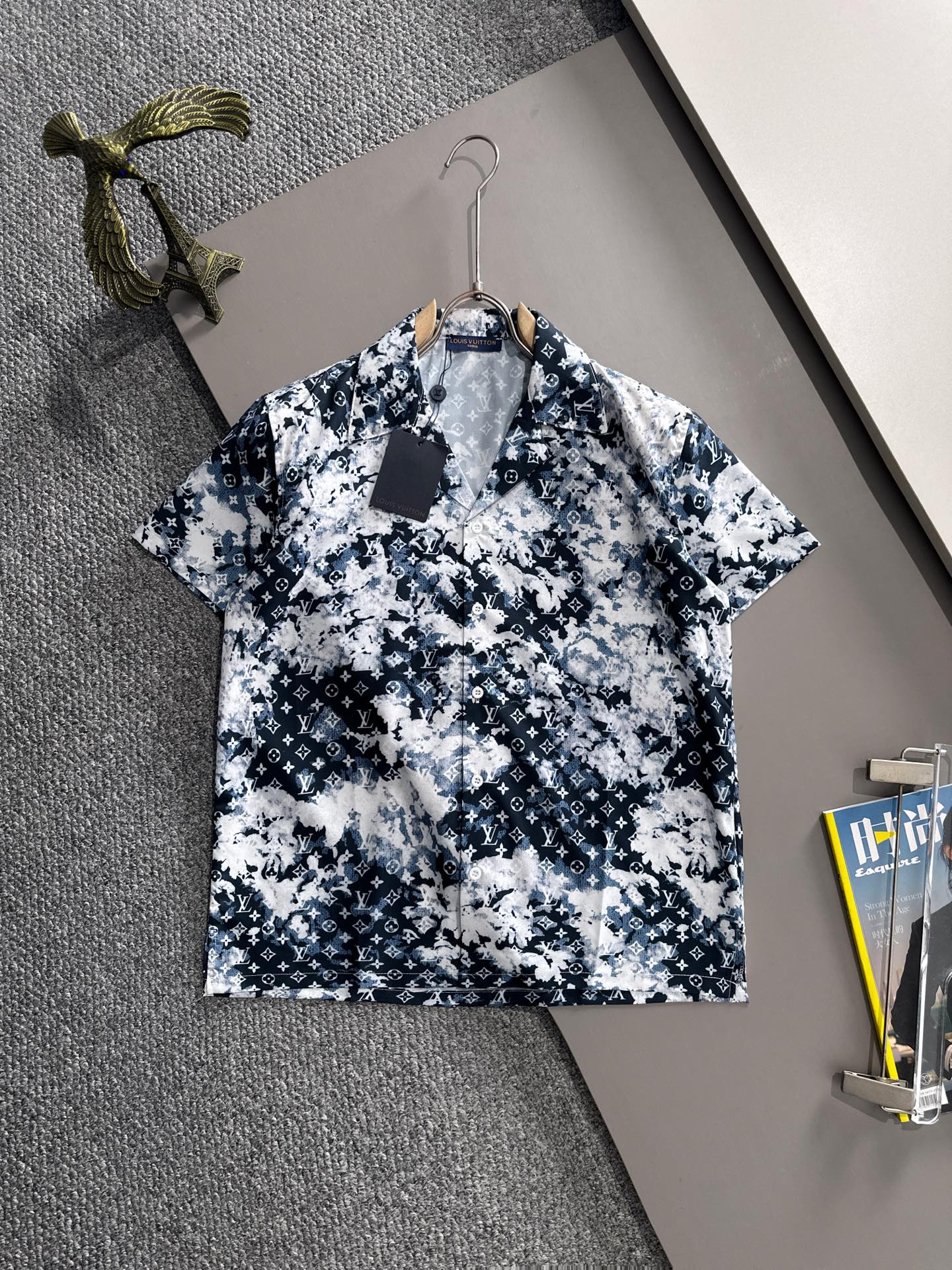 LuxluxHouse Best Quality Clothes T-shirt Louis Vuitton