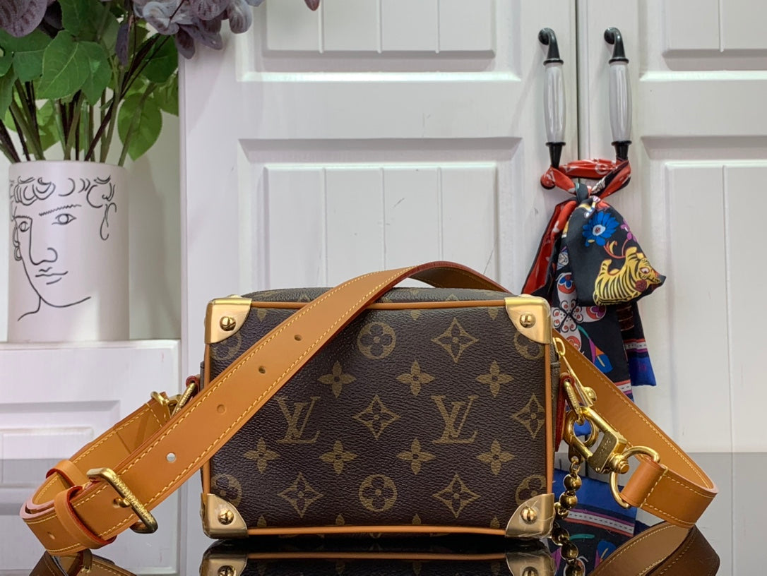 LuxluxHouse Best Quality Bags Louis Vuitton Women Men