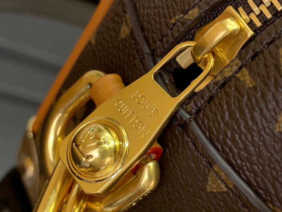 LuxluxHouse Best Quality Bags Louis Vuitton Women Men
