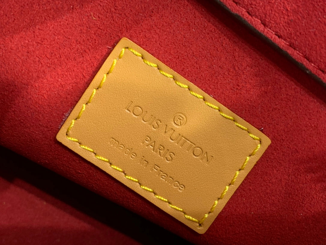 LuxluxHouse Best Quality Bags Louis Vuitton Women Men