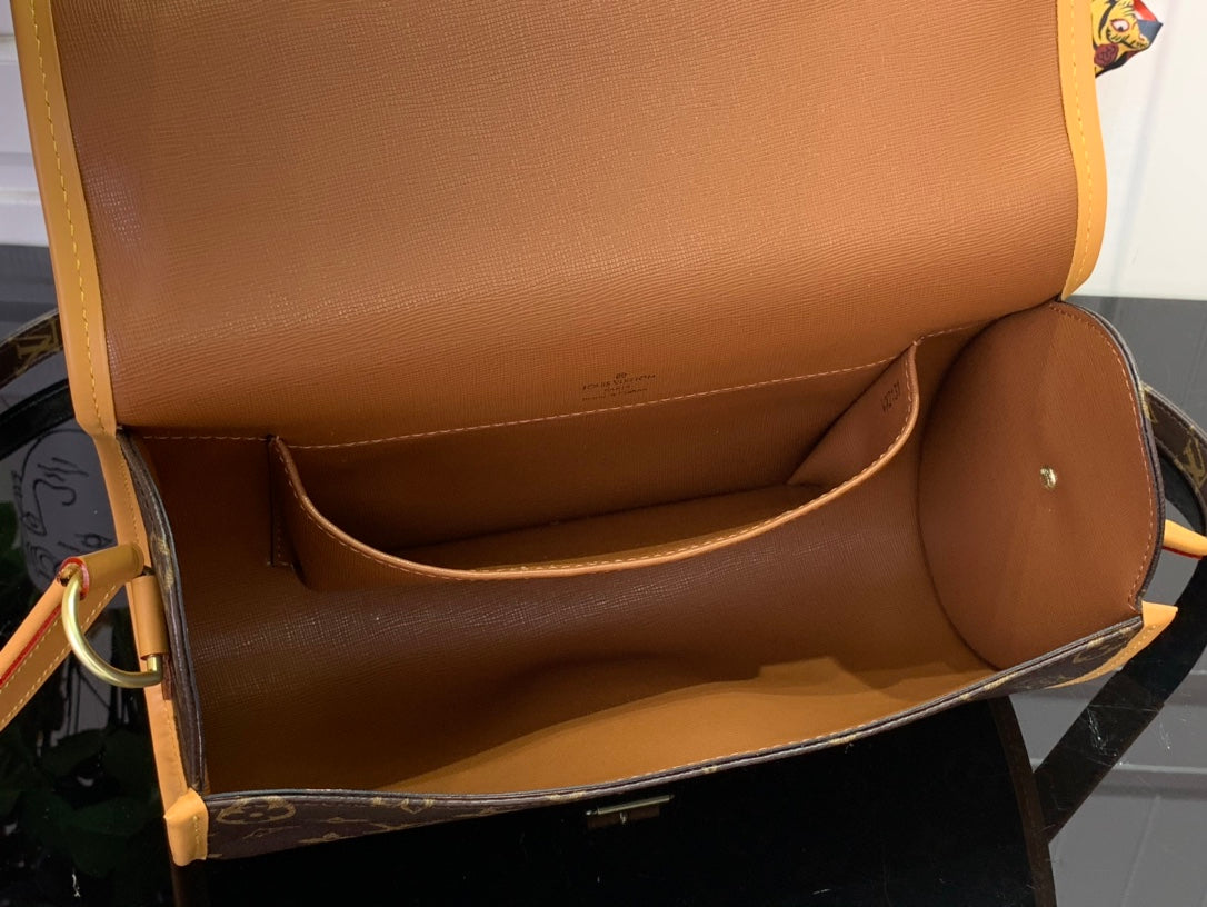 LuxluxHouse Best Quality Bags Louis Vuitton Women Men