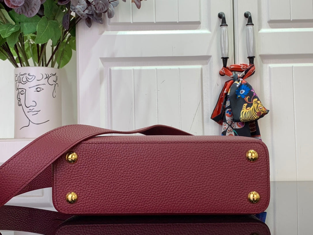 LuxluxHouse Best Quality Bags Louis Vuitton Women Men