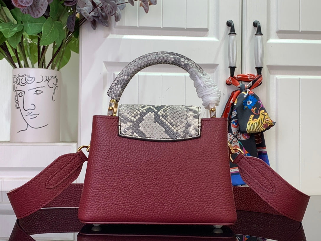 LuxluxHouse Best Quality Bags Louis Vuitton Women Men