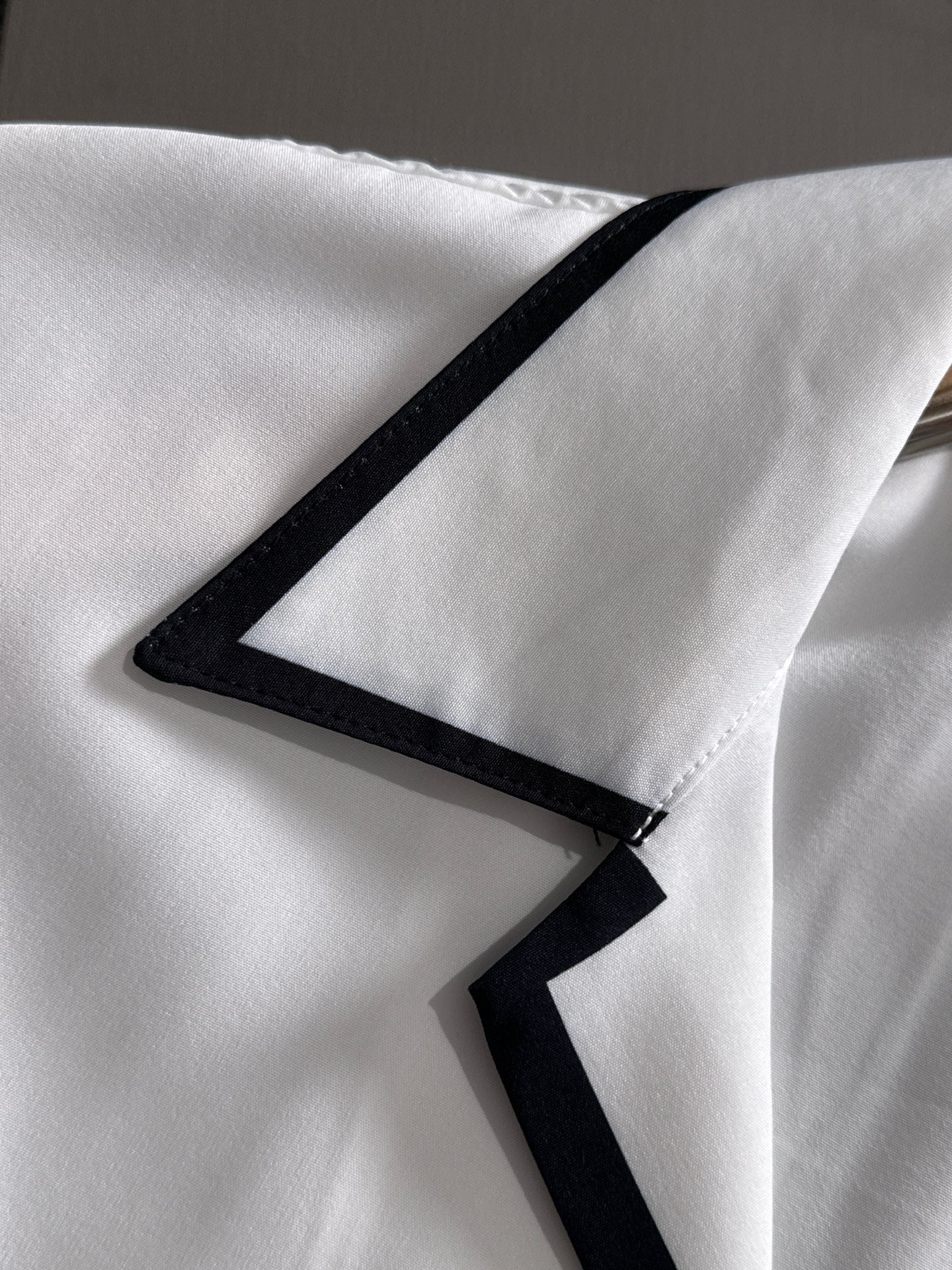 LuxluxHouse Best Quality Clothes Shirts&Polo Prada