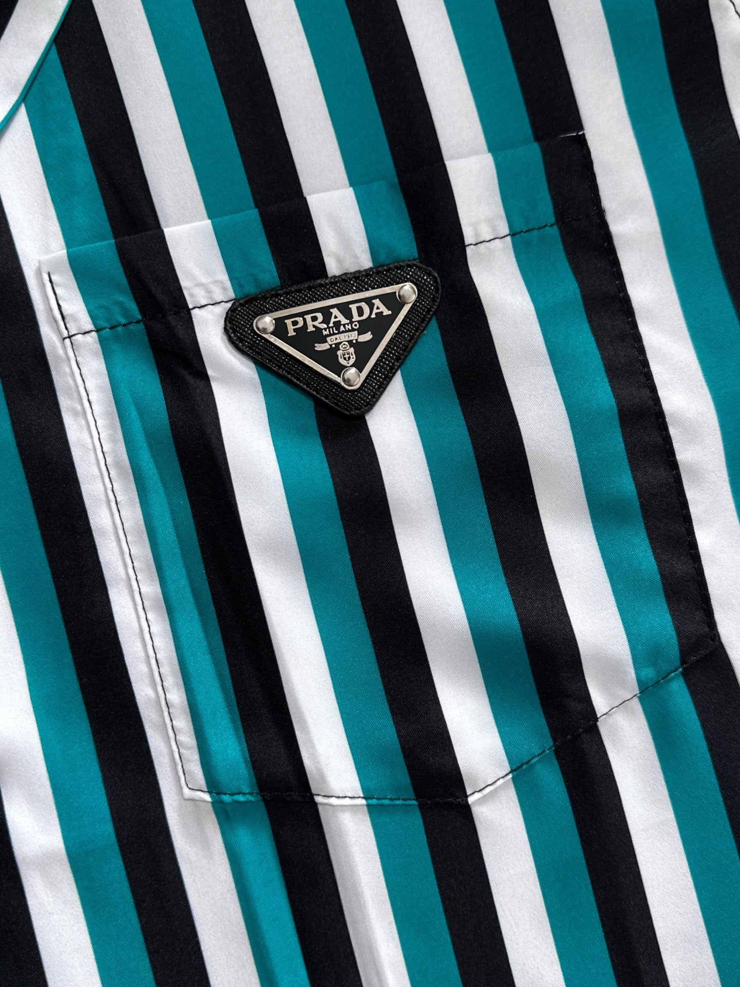 LuxluxHouse Best Quality Clothes Shirts&Polo Prada