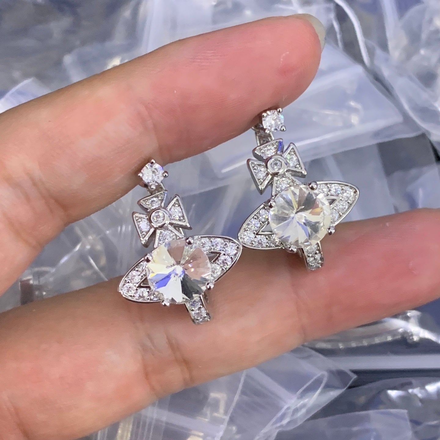 LuxluxHouse Low Price And High Quality Accessories Vivienne Westwood