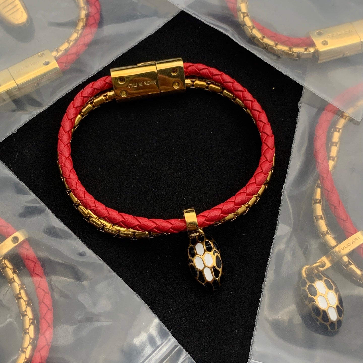 LuxluxHouse Low Price And High Quality Accessories Bvlgari