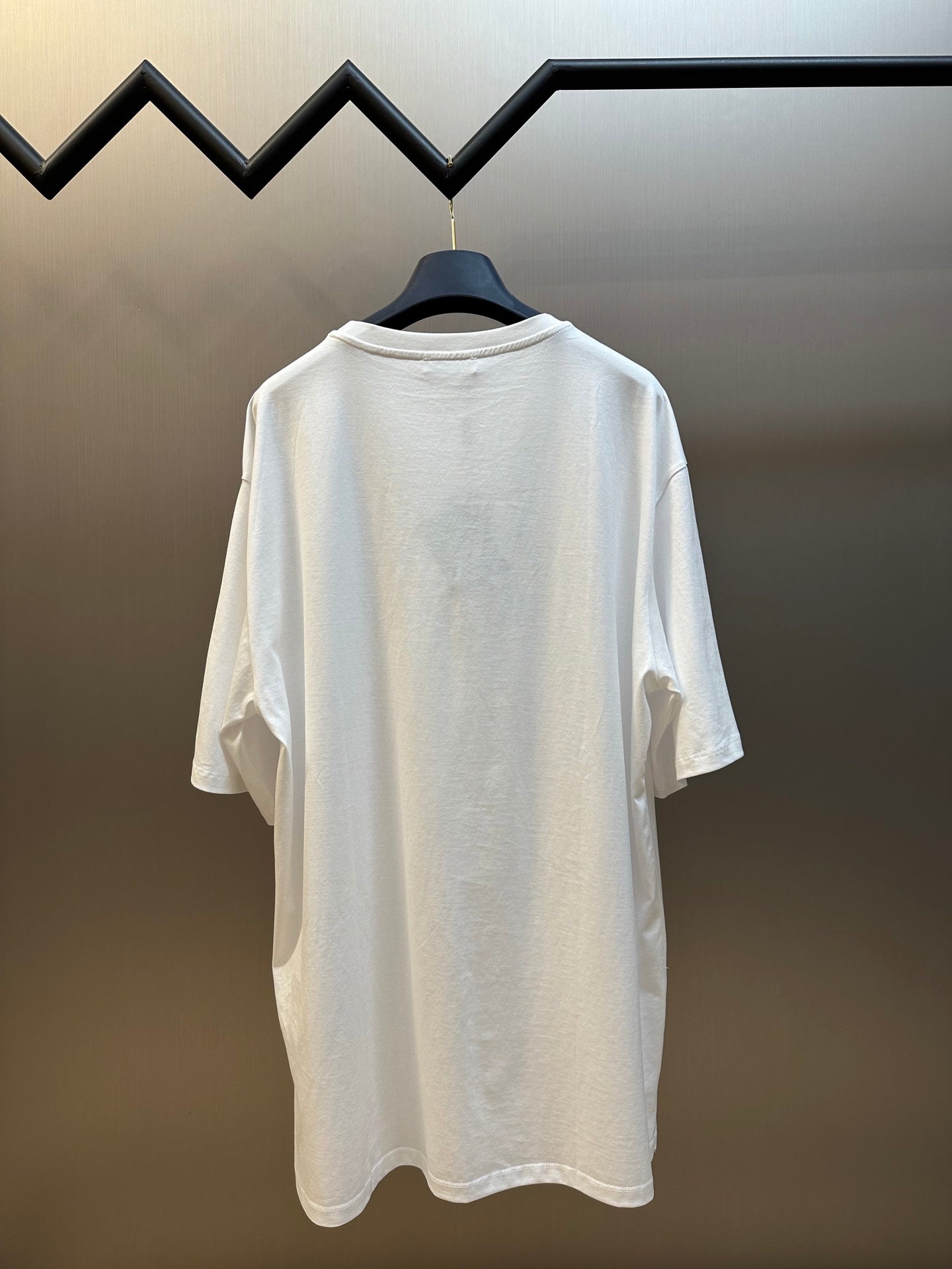 LuxluxHouse Best Quality Clothes T-shirt Prada