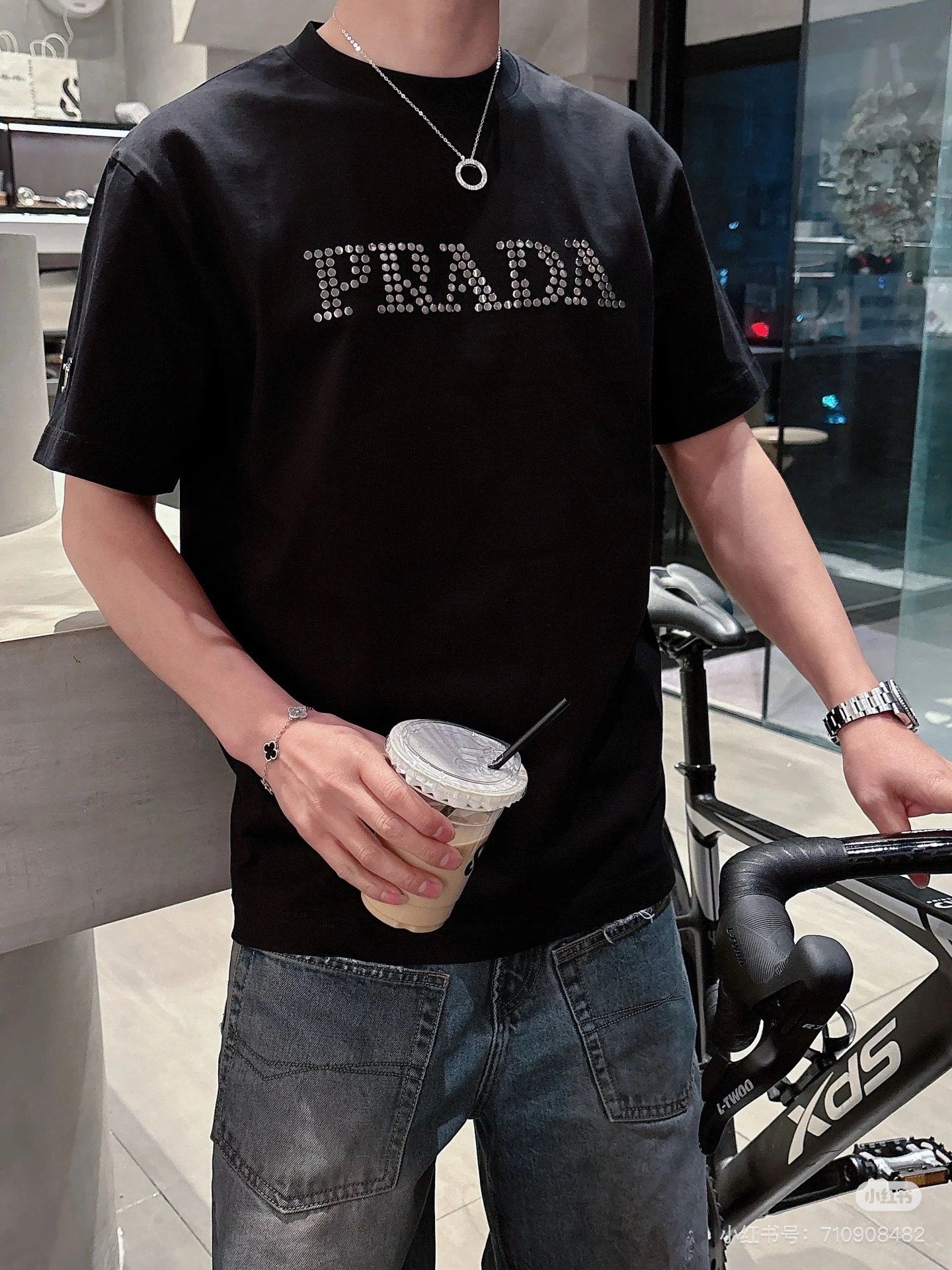 LuxluxHouse Best Quality Clothes T-shirt Prada