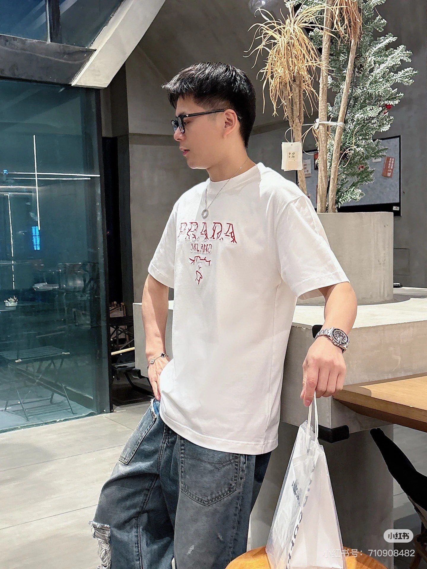LuxluxHouse Best Quality Clothes T-shirt Prada