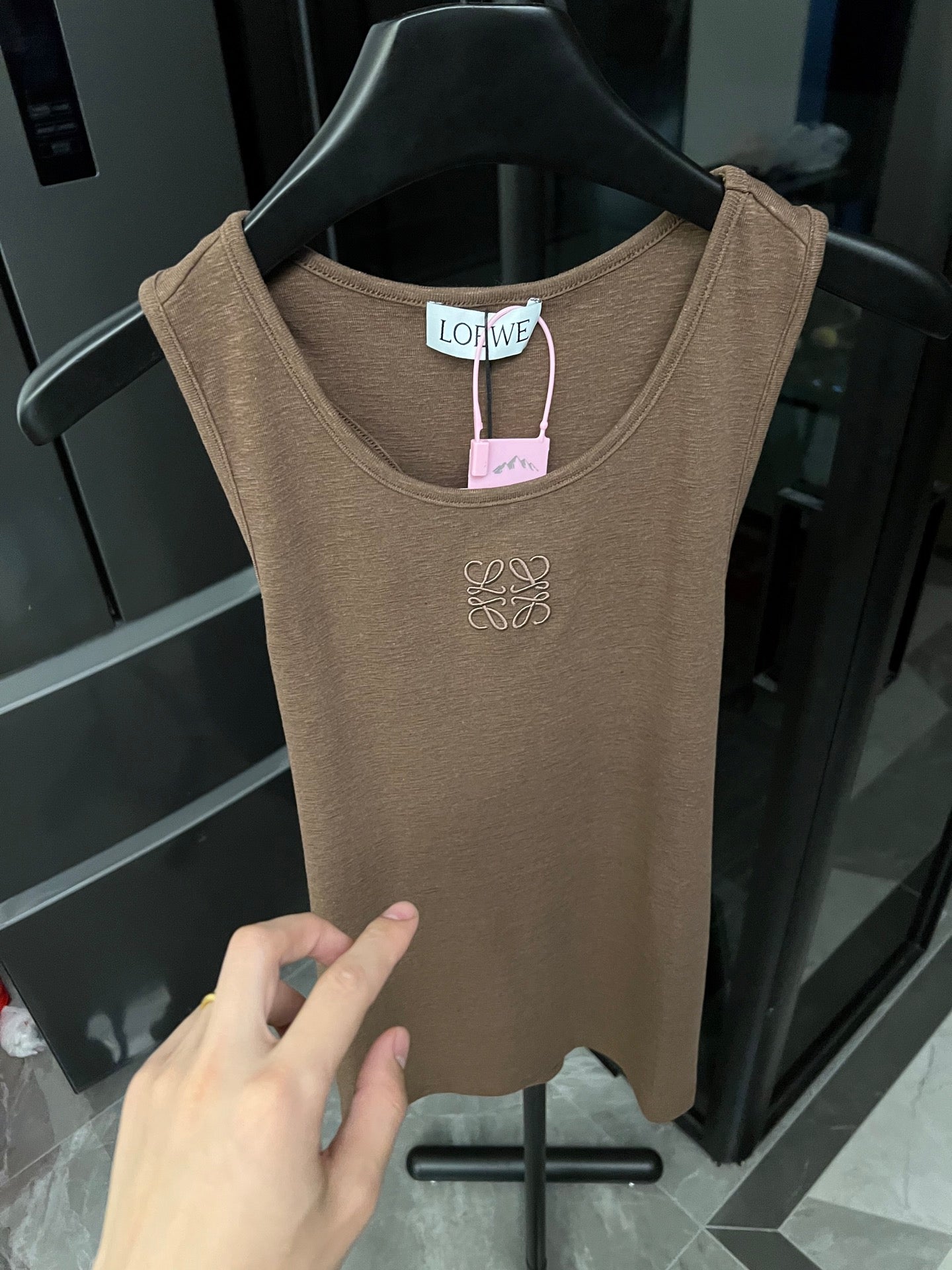 LuxluxHouse Best Quality Clothes T-shirt Loewe