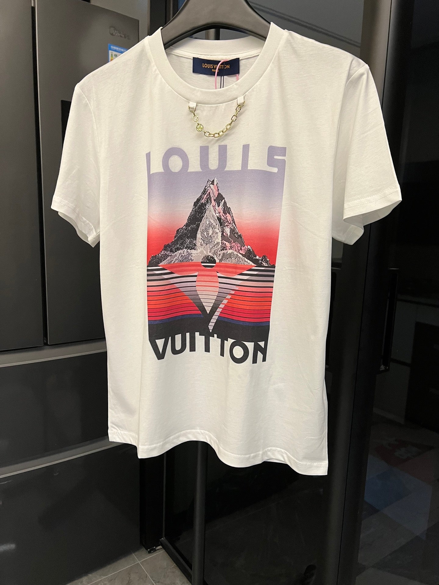 LuxluxHouse Best Quality Clothes T-shirt Louis Vuitton