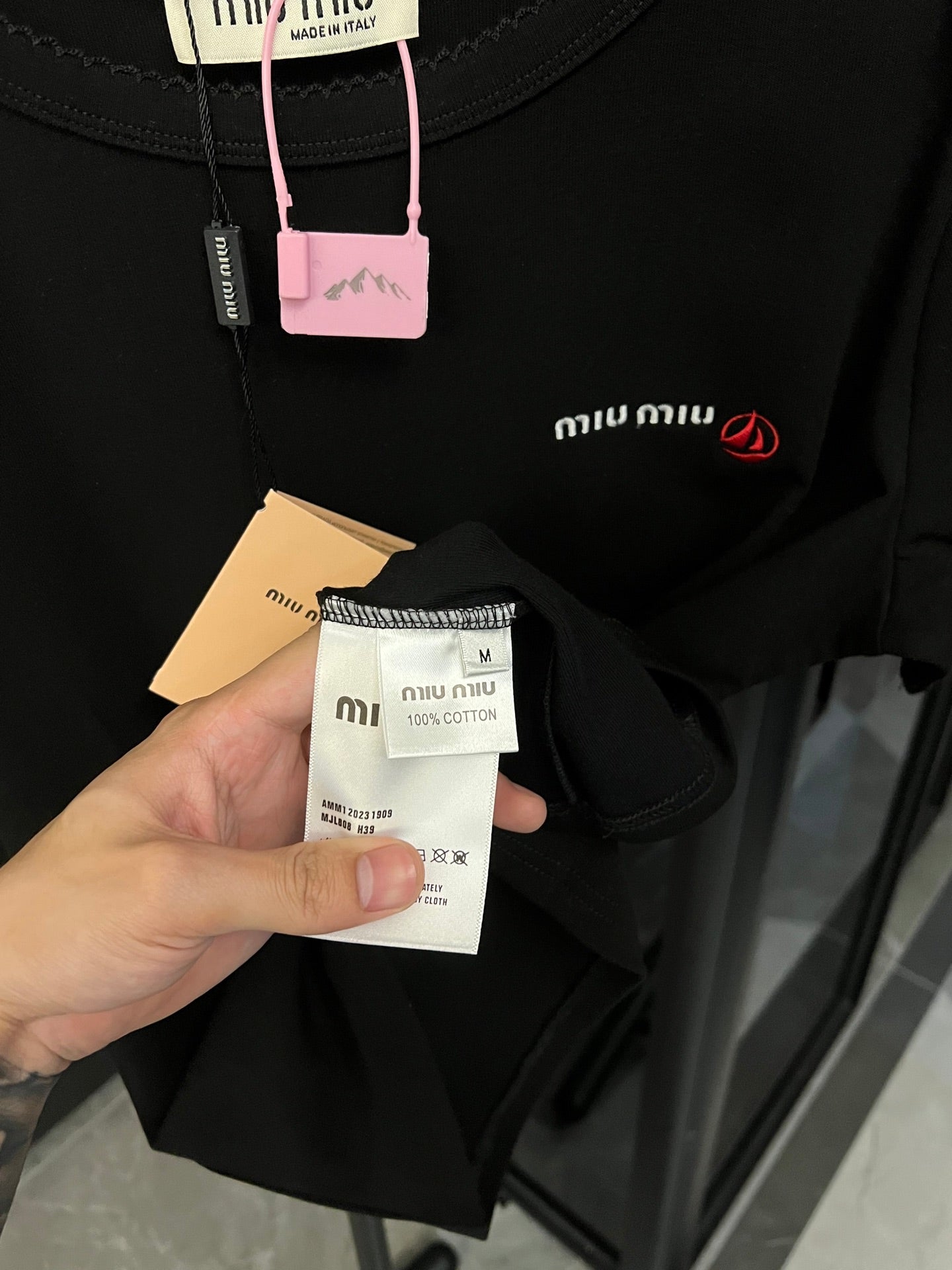 LuxluxHouse Best Quality Clothes Miu Miu T-shirt