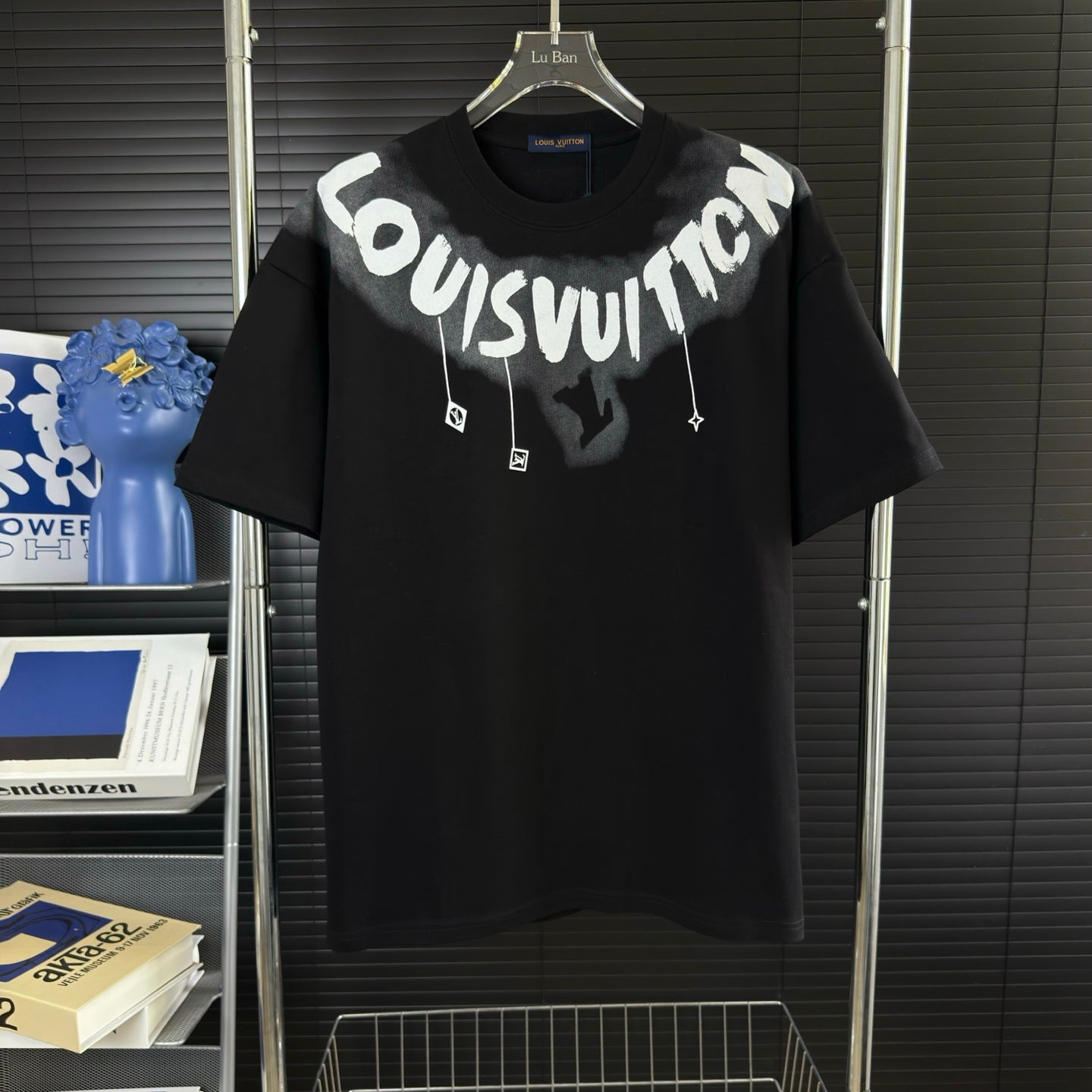 LuxluxHouse Best Quality Clothes T-shirt Louis Vuitton