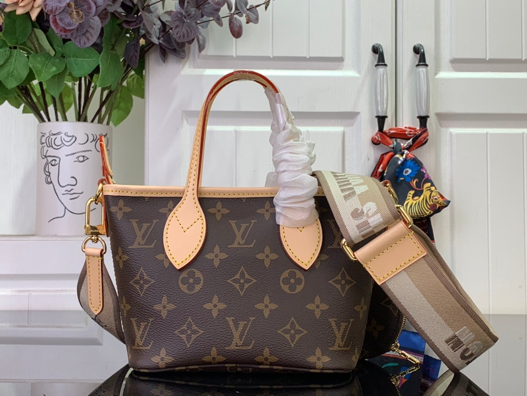 LuxluxHouse Best Quality Bags Louis Vuitton Women Men