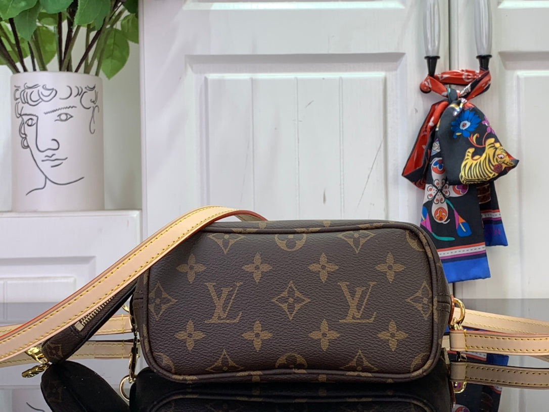 LuxluxHouse Best Quality Bags Louis Vuitton Women Men