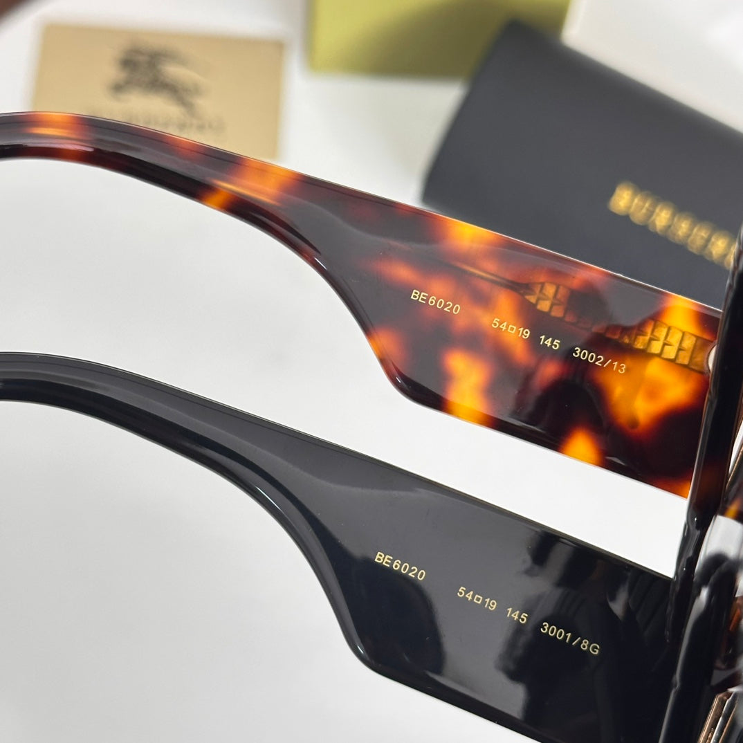 LuxluxHouse Best Quality Glasses Burberry