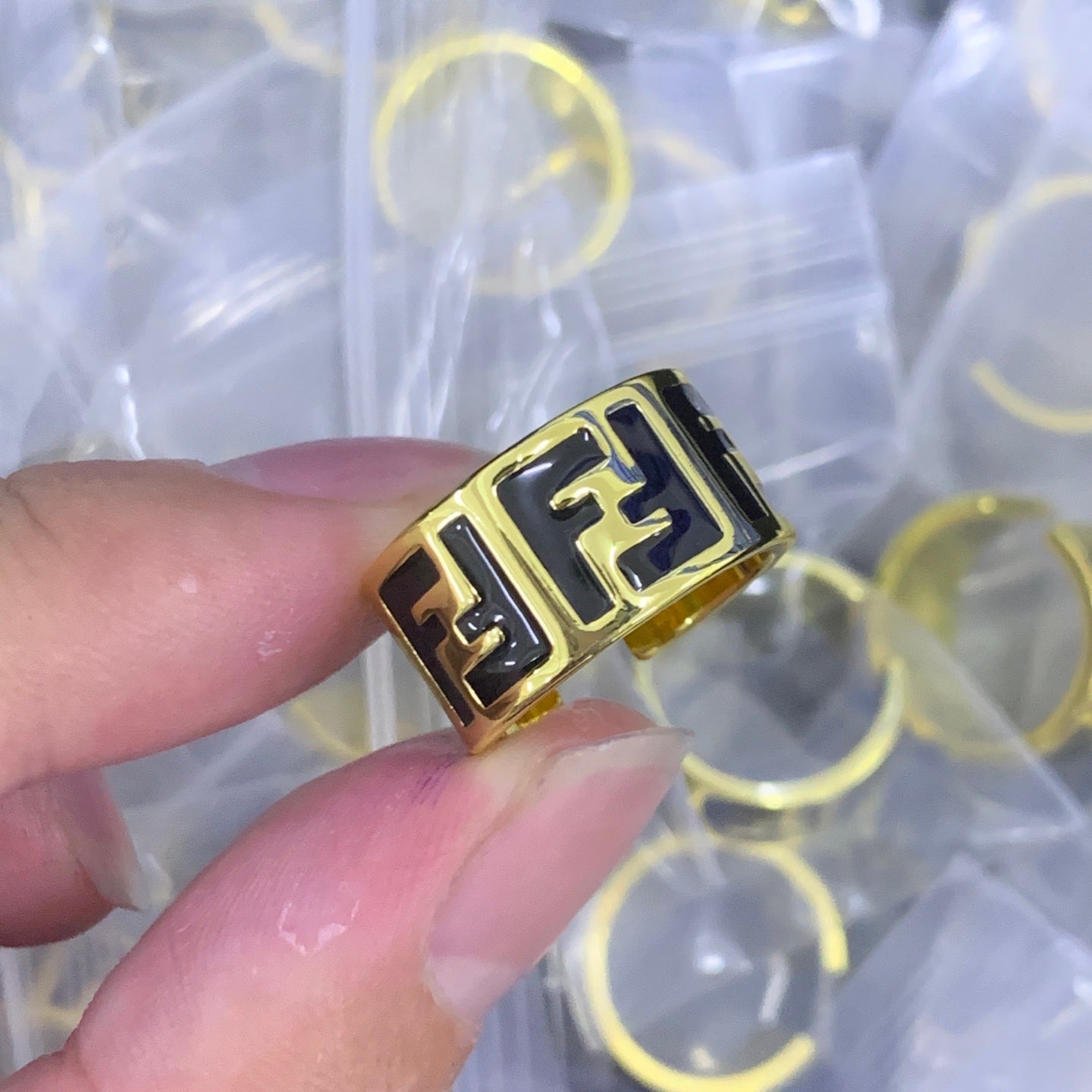 LuxluxHouse Low Price And High Quality Accessories Fendi