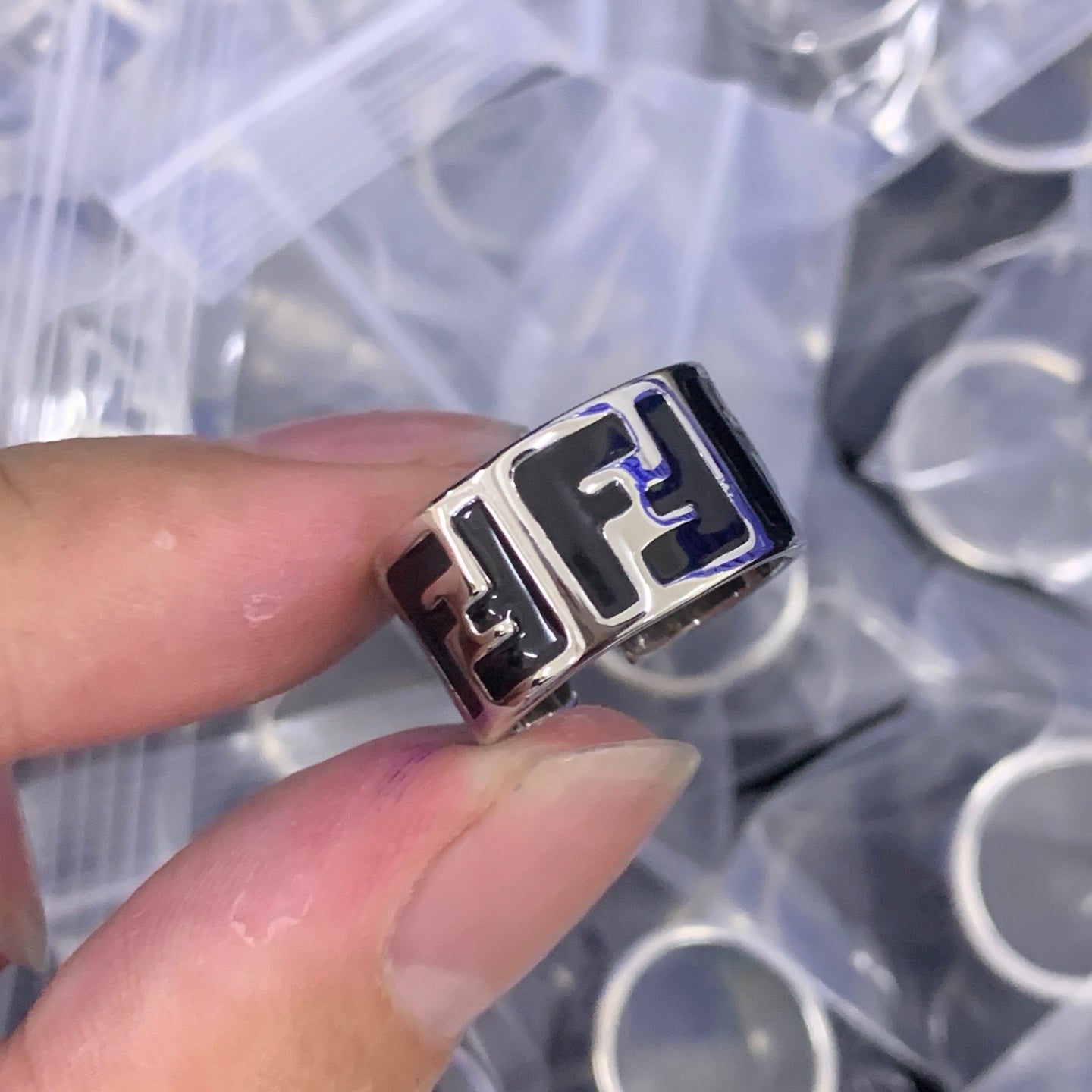 LuxluxHouse Low Price And High Quality Accessories Fendi